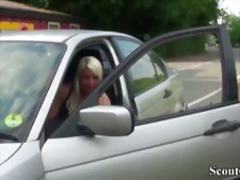 Deutsche MILF Hure fickt mit Freier und seiner Freundin